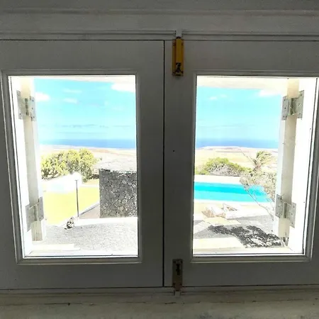 Appartamento Bonito apartamento C con Wifi y estupenda vista a Océano y Piscina *