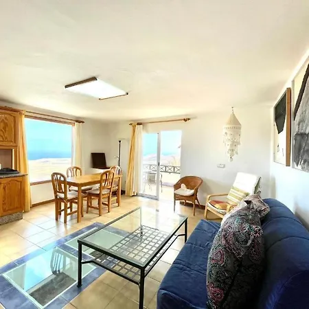 Bonito Apartamento C Con Wifi Y Estupenda Vista A Oceano Y Piscina Uga