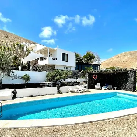 Bonito Apartamento C Con Wifi Y Estupenda Vista A Oceano Y Piscina Apartment Uga
